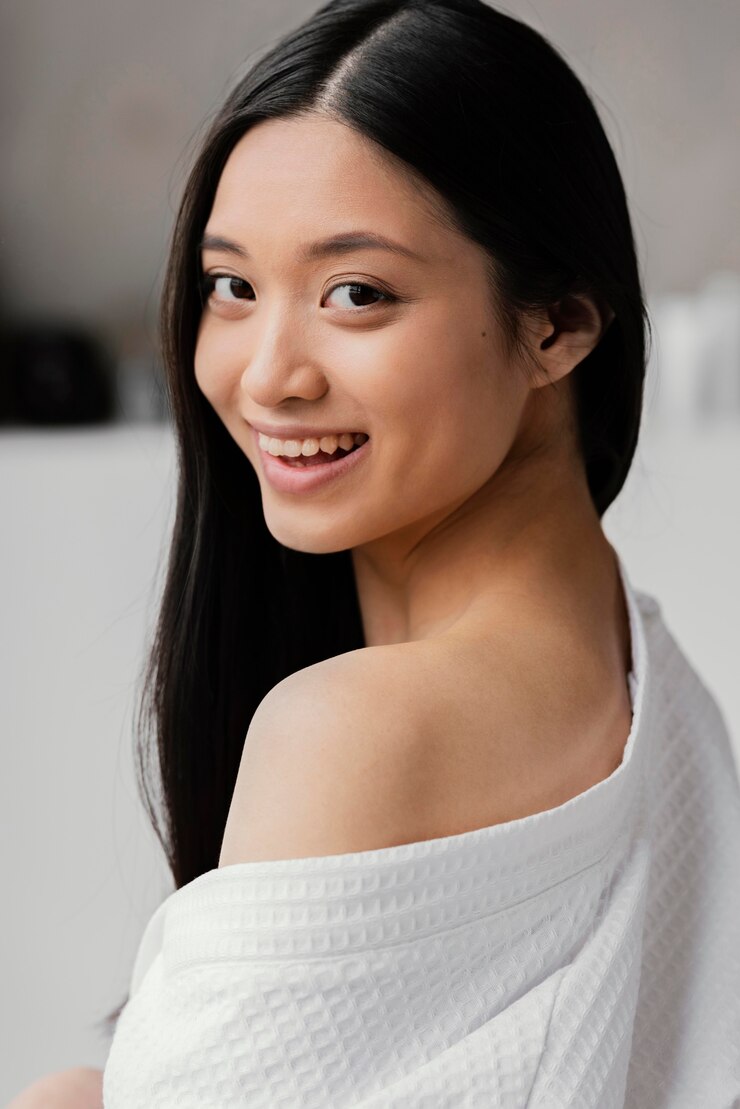 無料Photo 自分の世話をしている女性