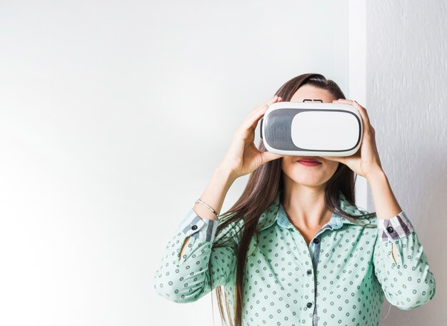 Woman using a vr headset