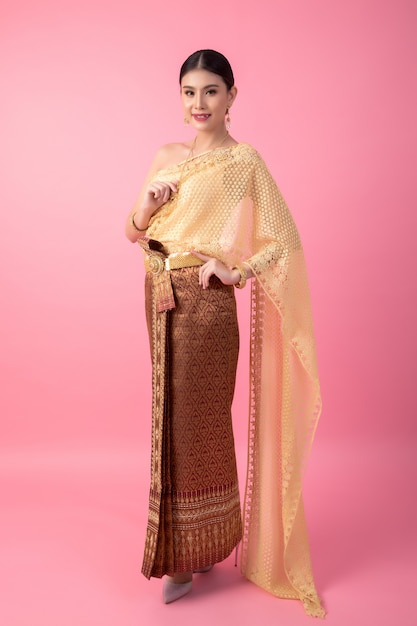A woman wearing an ancient Thai dress