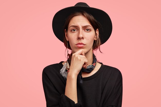 Woman wearing black stylish hat