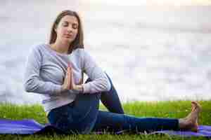 Free photo woman with folded hands