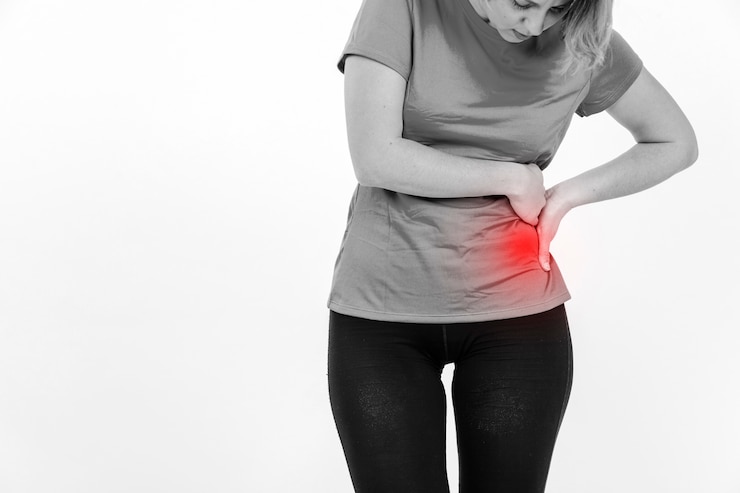 Free Photo woman with sore loin