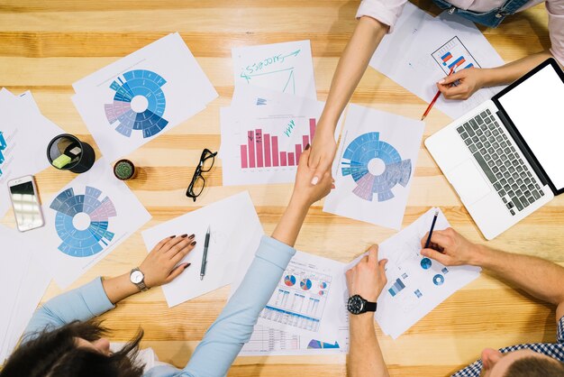 خطط واستشارات تسويقية