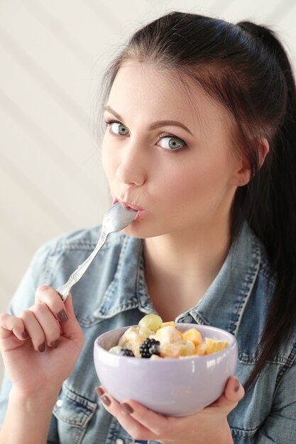 Women with her breakfast