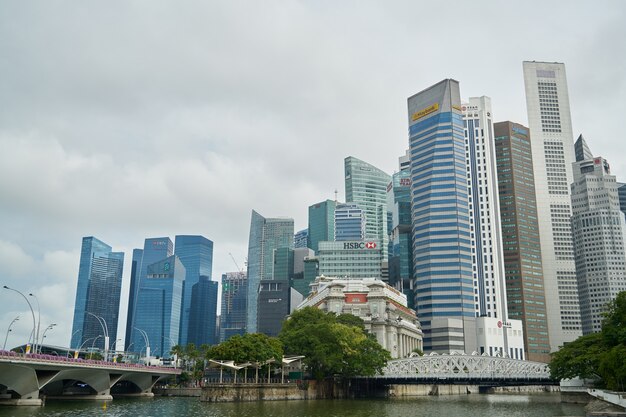 멋진 싱가포르 아름다운 날 도시