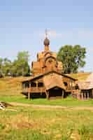 Foto gratuita chiesa di legno