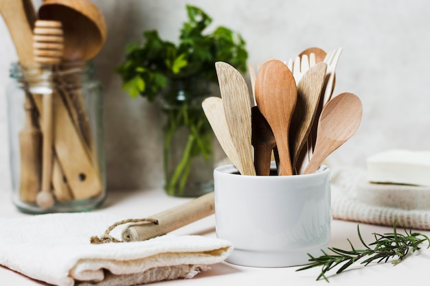 Wooden cutlery and parsley