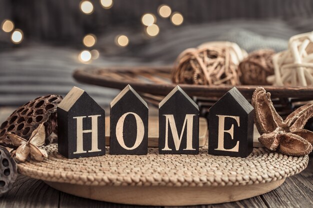 Wooden letters with the inscription home.