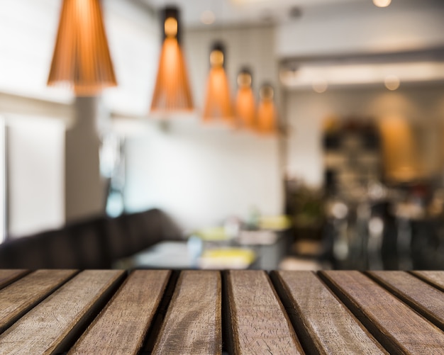 Free photo wooden surface looking out to restaurant