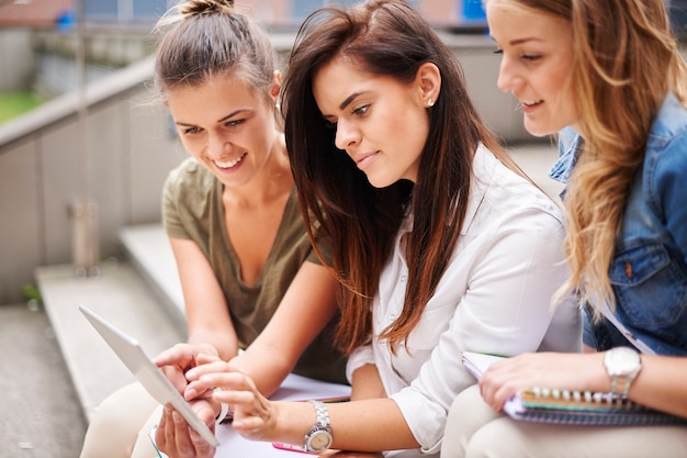 Lavorare in un piccolo gruppo su un nuovo progetto