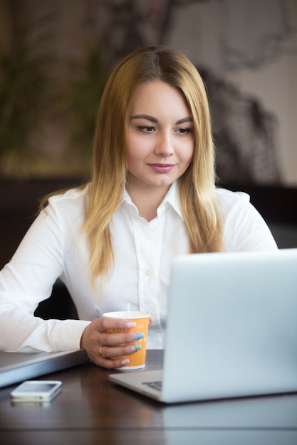 Lavorare con il caffè