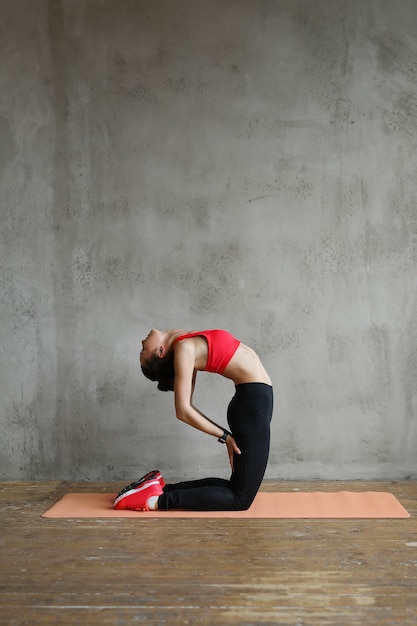 Woman doing Thunderbolt Pose, Adamantine Pose, Diamond Pose. Practice  Vajrasana. Flat vector illustration isolated on white background 16137977  Vector Art at Vecteezy