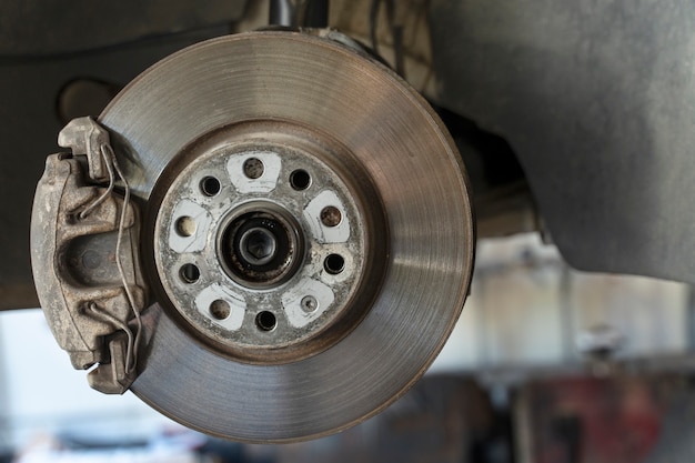 Foto gratuita servizio di riparazione in officina da vicino