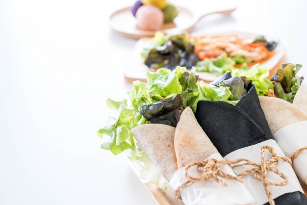 wrap salad roll