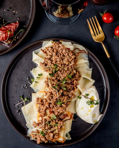 Khinkali yarpag con vista dall'alto di carne