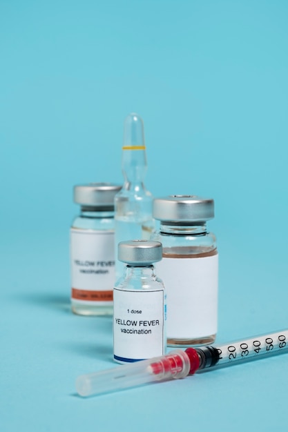 Free photo yellow fever vaccine concept