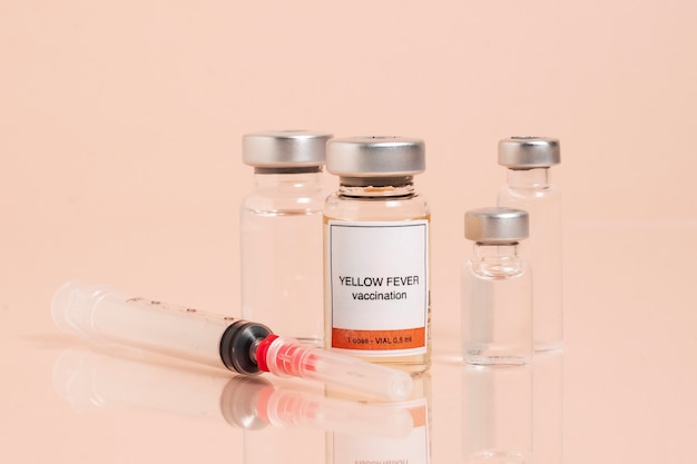 Free photo yellow fever vaccine concept