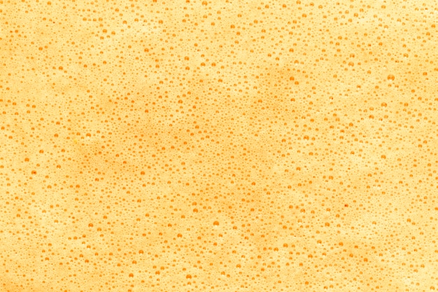 黄色の泡カバー液
