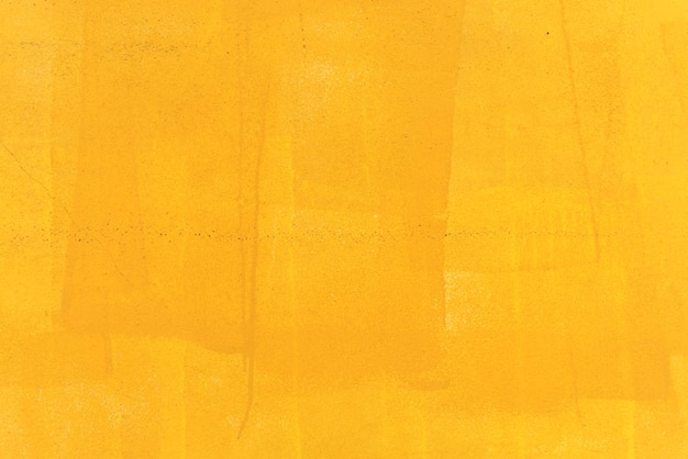 Free photo yellow painted wall