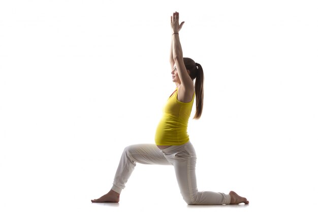 Yoga for moms-to-be, Virabhadrasana 1