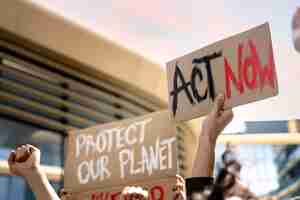 Free photo young activists taking action