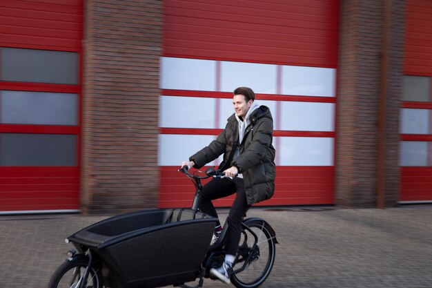 young adult using sustainable mobility