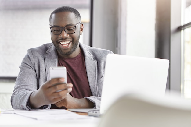 Young businessman working in office