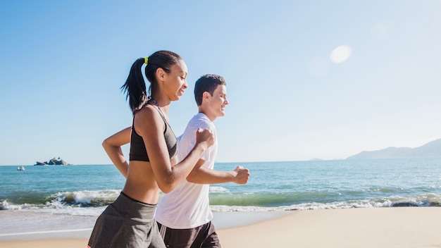 Free photo young couple on summer training