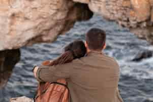 Free photo young couple travelling together