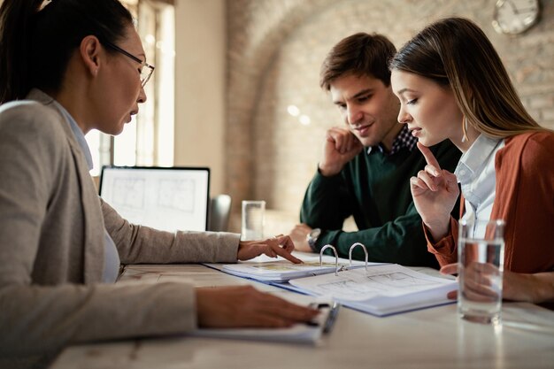 Understanding Home Insurance Deductibles
