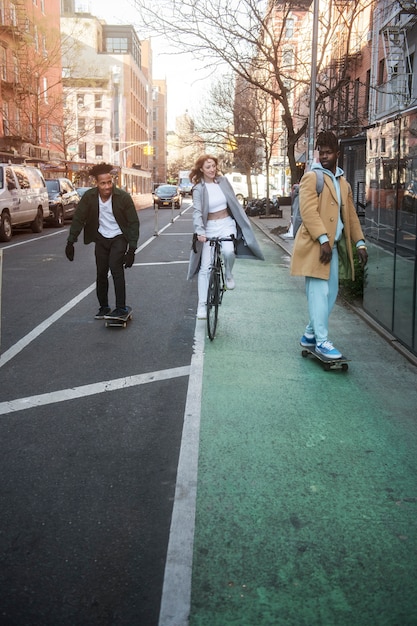 Young people using sustainable mobility