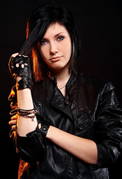 Free photo young punk girl in leather