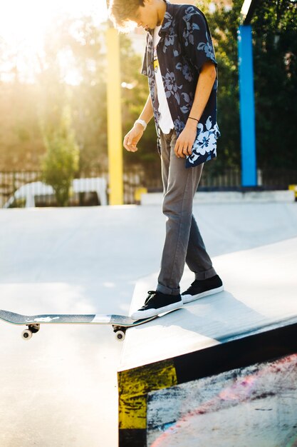 Young skater ready to jump