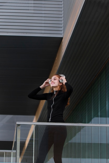 Young woman in a clean urban environment