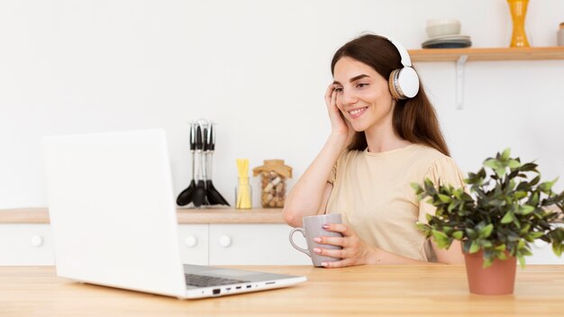 Young woman enjoying the music