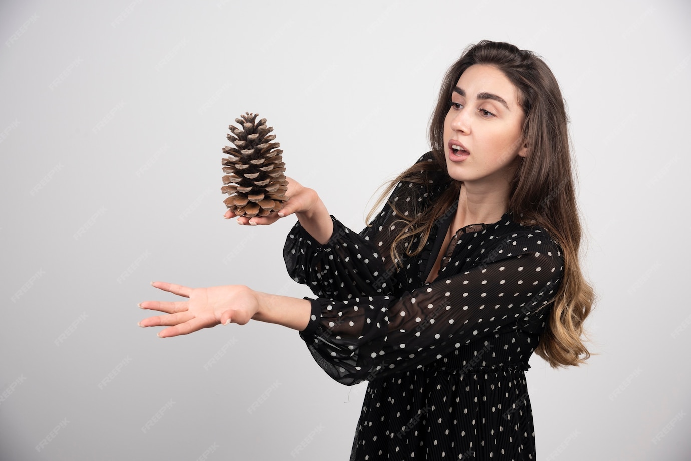 How to Get Rid of the Middle Part in Your Hair [answered]