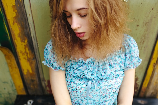 Free photo young woman sleeping