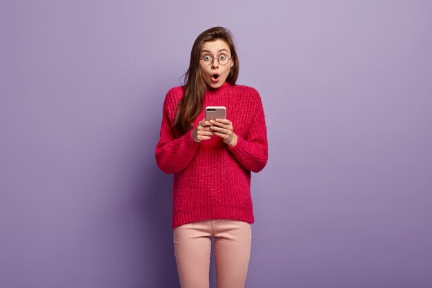 Young woman wearing colorful clothes