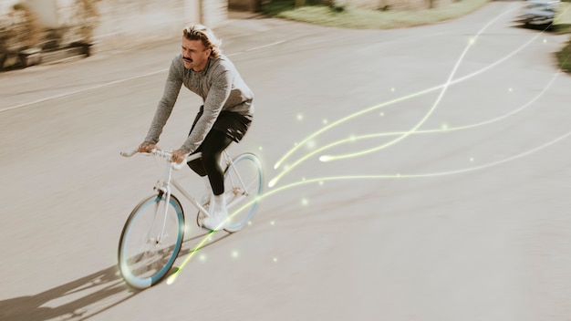 Транспорт с нулевым уровнем выбросов с человеком, ездящим на велосипеде