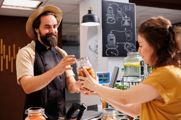 Free photo zero waste store trader sells pasta