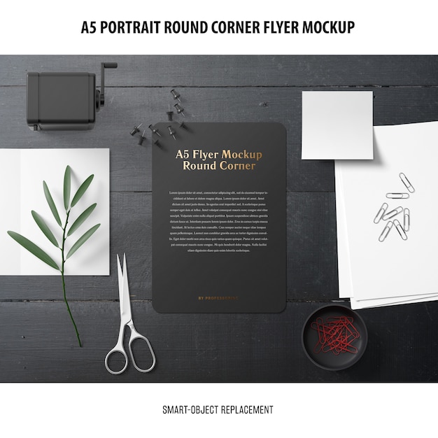 Free PSD a5 round corner flyer mockup