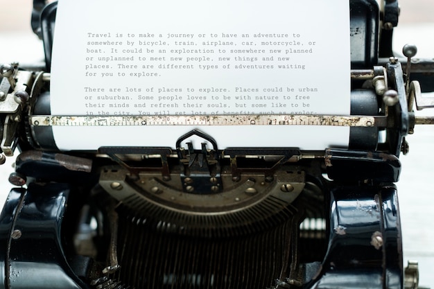 Аэрофотосъемка ретро-пишущей машинки