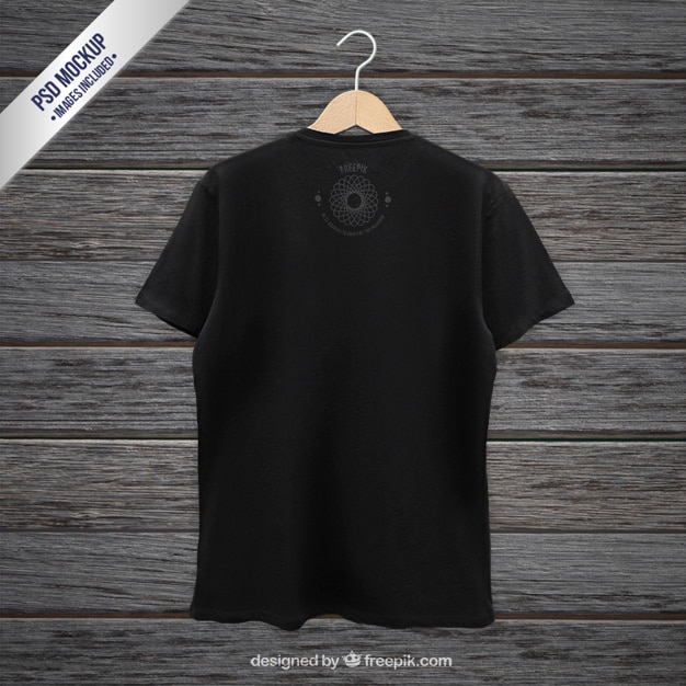 T-shirt nera mockup indietro