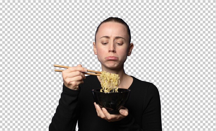 무료 PSD 라멘 그을 가진 금발 젊은 예쁜 요리사