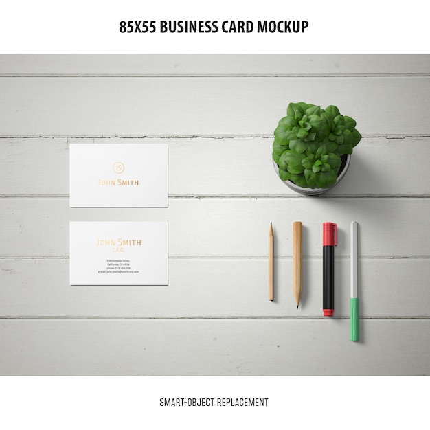 Free PSD business card mockup