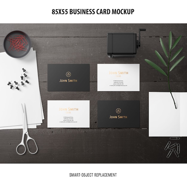 Free PSD business card mockup