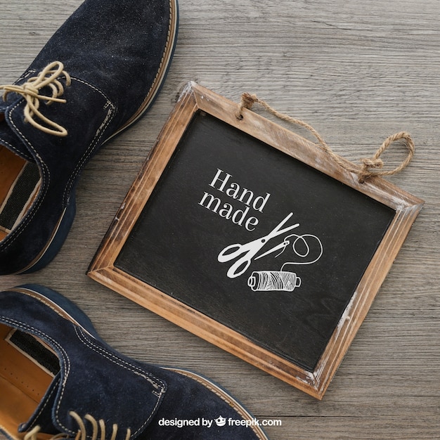 Free PSD chalkboard and shoes
