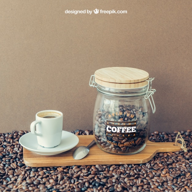 Бесплатный PSD Украшение кофе с чашкой и стеклом