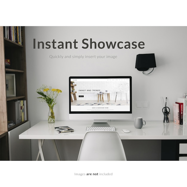 Free PSD computer on office desktop mock up