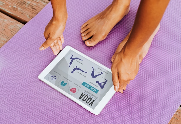 Бесплатный PSD Цифровое приложение для йоги